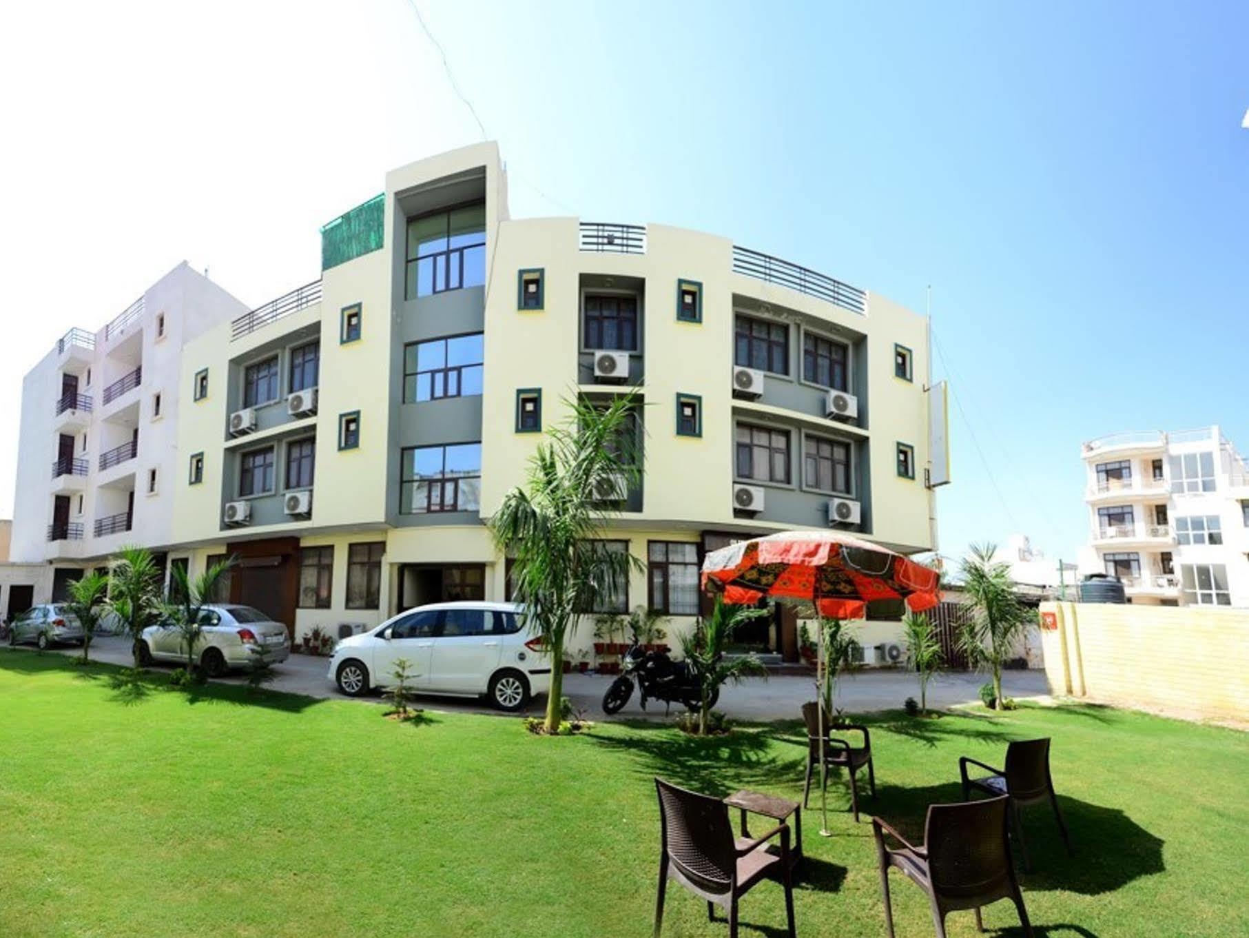 Hotel Olive & Blue - Govt Approved Hotel Near Delhi Airport Νέο Δελχί Εξωτερικό φωτογραφία